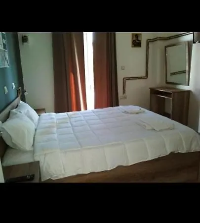 D. Beloni Aparthotel *